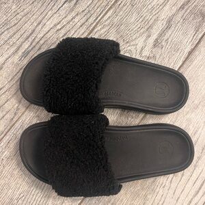 Lululemon Black Fuzzy Sandals